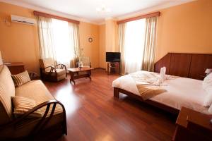Astoria Hotel Room